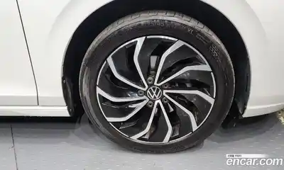 Volkswagen Golf 2022 2.0 гидро в Москве № 168578, миниатюра 5