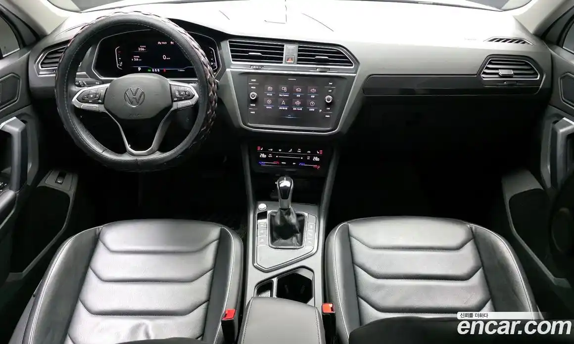 Volkswagen Tiguan 2022 2.0 гидро в Москве № 168805, фото 7