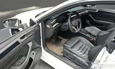 Volkswagen Arteon 2022 2.0 гидро в Москве № 168883, миниатюра 12