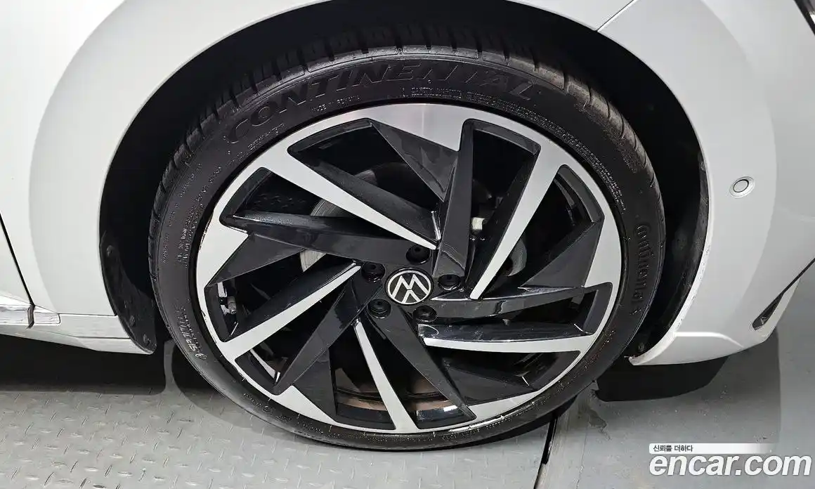 Volkswagen Arteon 2022 2.0 гидро в Москве № 168883, фото 5