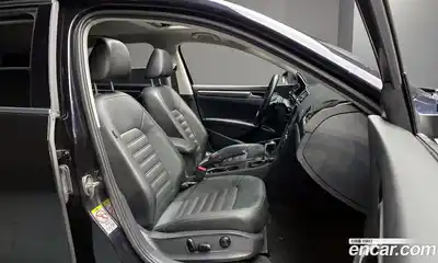Volkswagen Passat 2018 2.0 гидро в Москве № 168933, миниатюра 11