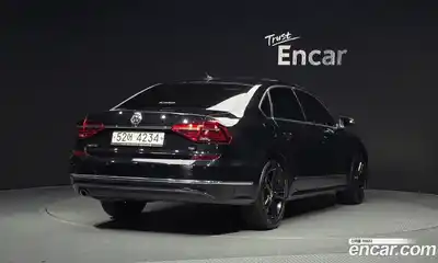 Volkswagen Passat 2018 2.0 гидро в Москве № 168933, миниатюра 2