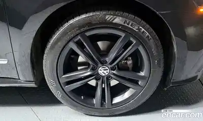 Volkswagen Passat 2018 2.0 гидро в Москве № 168933, миниатюра 5