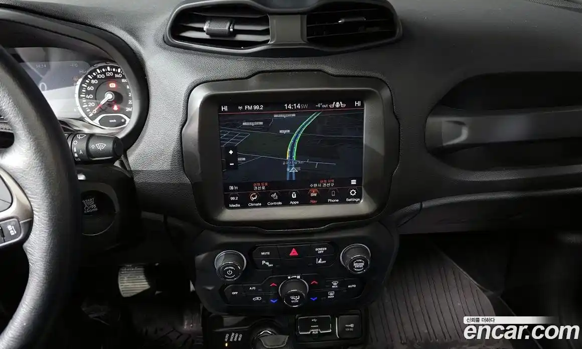 Jeep Renegade 2021 2.4 гидро в Москве № 169623, фото 14