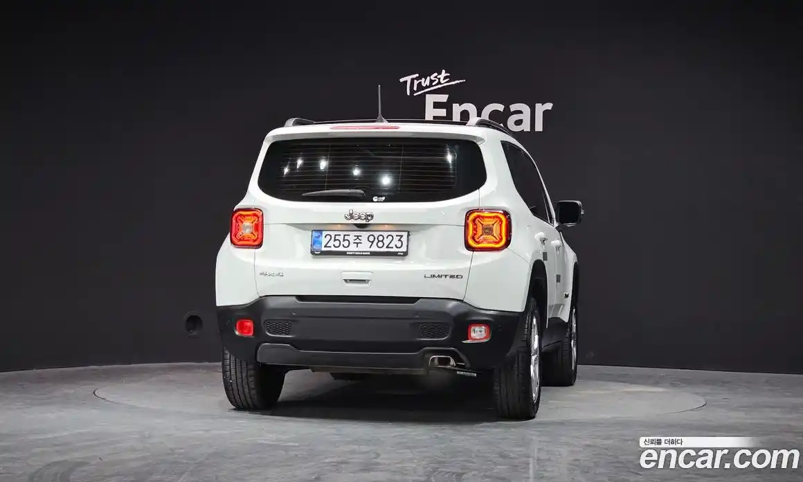 Jeep Renegade 2021 2.4 гидро в Москве № 169623, фото 4