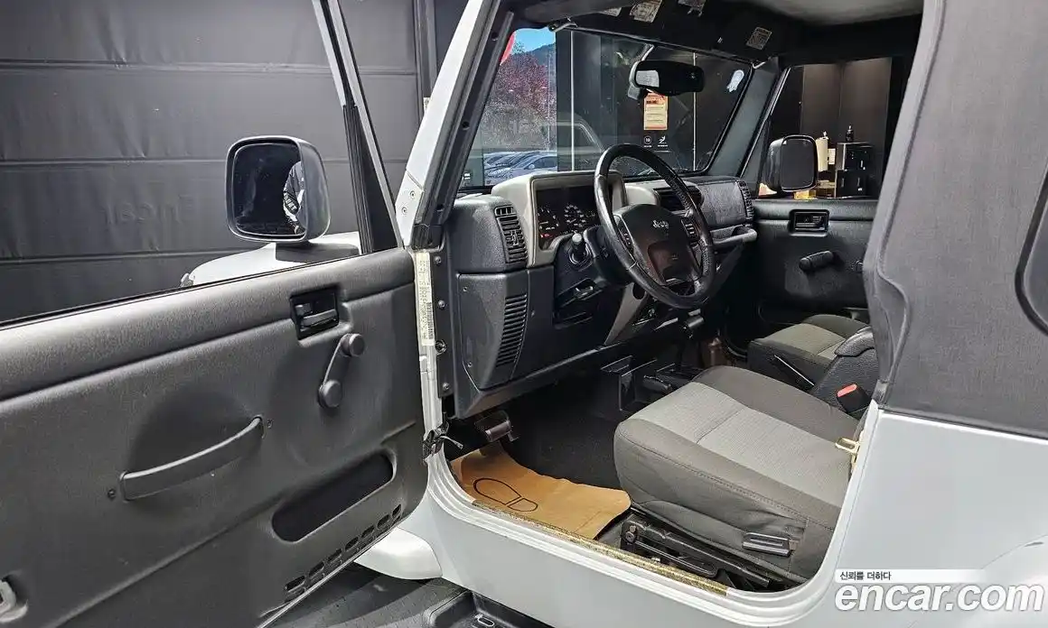 Jeep Wrangler 2005 4.0 гидро в Москве № 169667, фото 10
