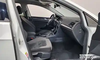Volkswagen Golf 2015 2.0 гидро в Москве № 176983, миниатюра 11