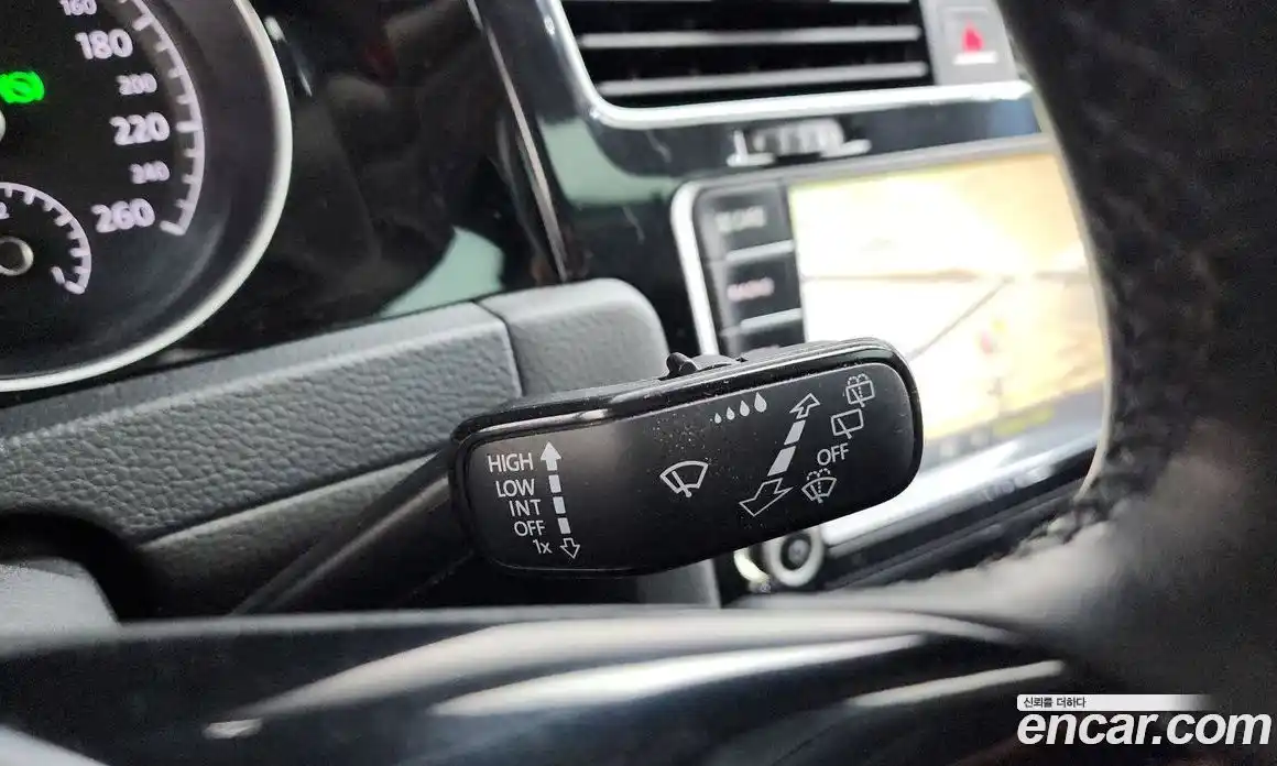 Volkswagen Golf 2015 2.0 гидро в Москве № 176983, фото 16