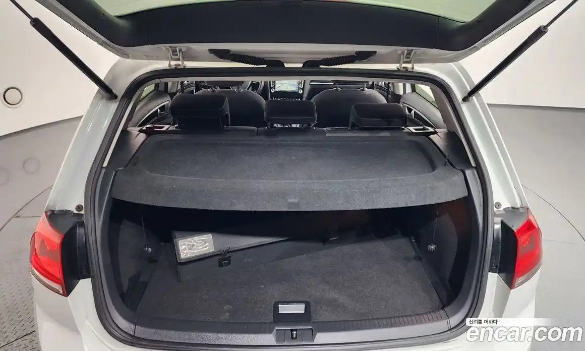 Volkswagen Golf 2015 2.0 гидро в Москве № 176983, фото 20