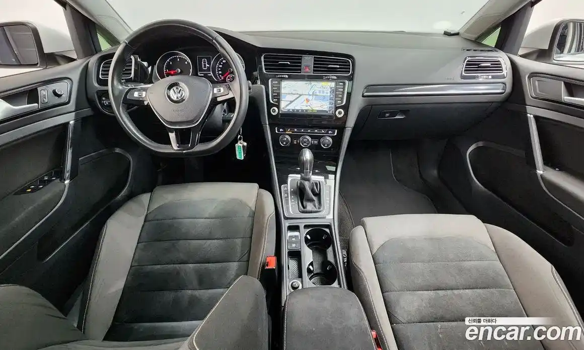 Volkswagen Golf 2015 2.0 гидро в Москве № 176983, фото 7