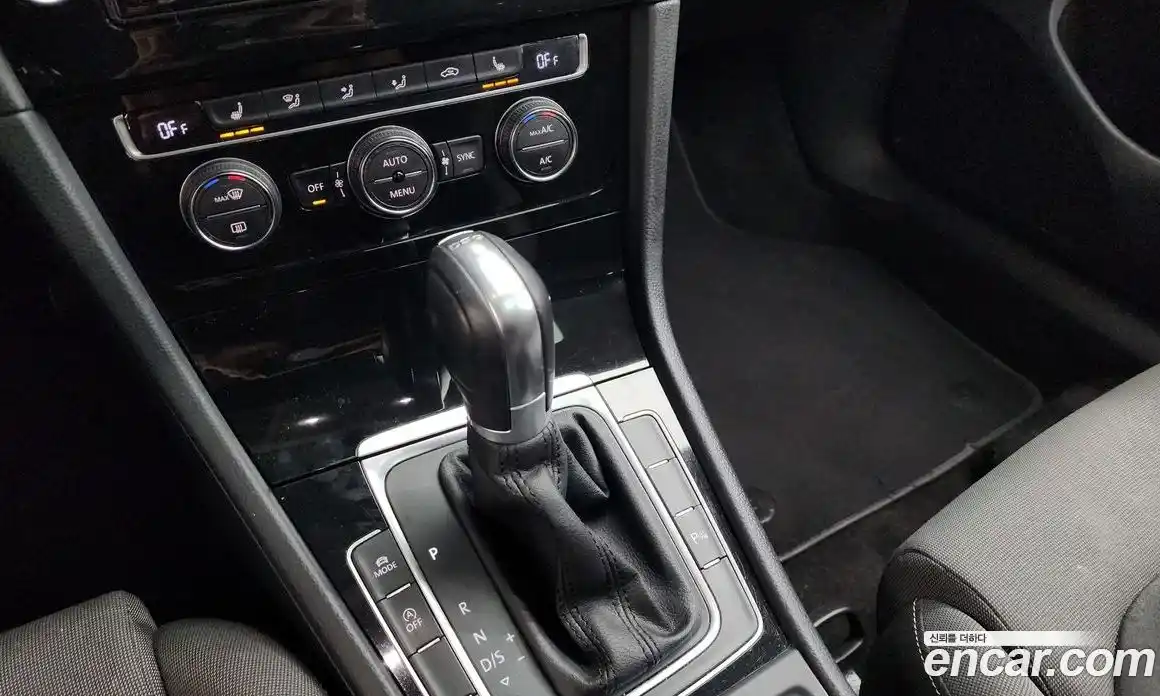 Volkswagen Golf 2015 2.0 гидро в Москве № 176983, фото 9