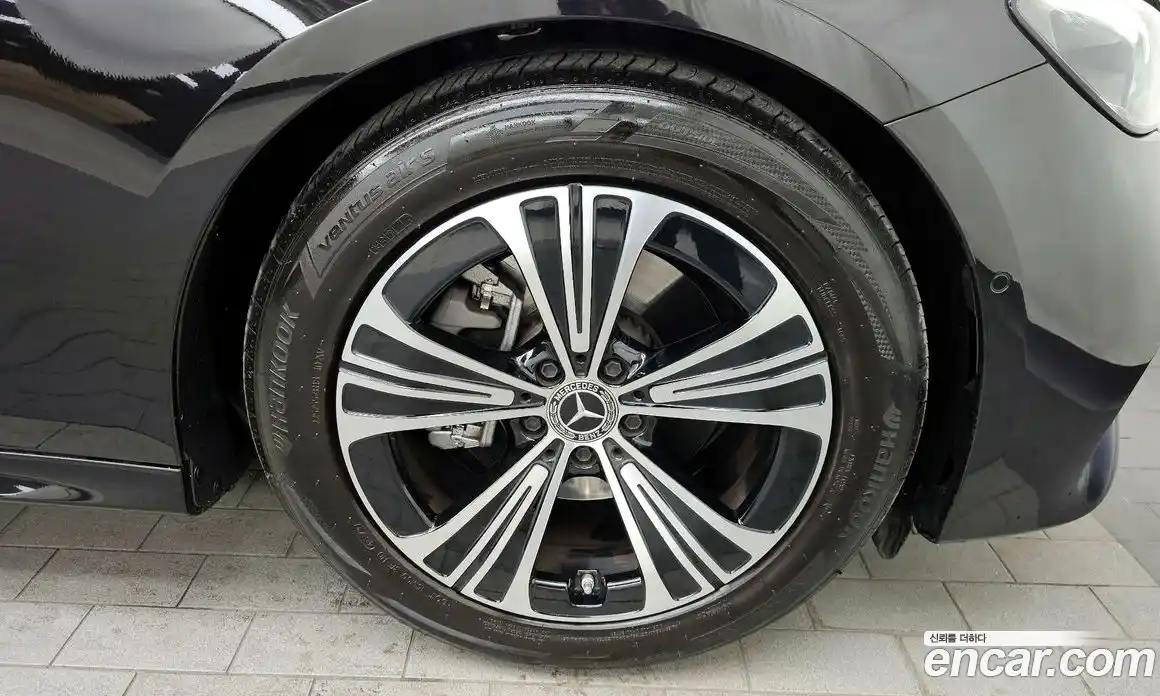 Mercedes-Benz E-Class 2024 2.0 гидро в Москве № 177590, фото 5
