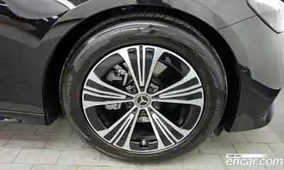 Mercedes-Benz E-Class 2024 2.0 гидро в Москве № 177590, миниатюра 5
