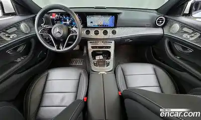 Mercedes-Benz E-Class 2023 2.0 гидро, миниатюра 7