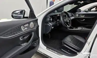 Mercedes-Benz E-Class 2023 2.0 гидро, миниатюра 10