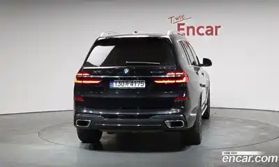 BMW X7 2023 3.0 гидро в Москве № 189718, миниатюра 3