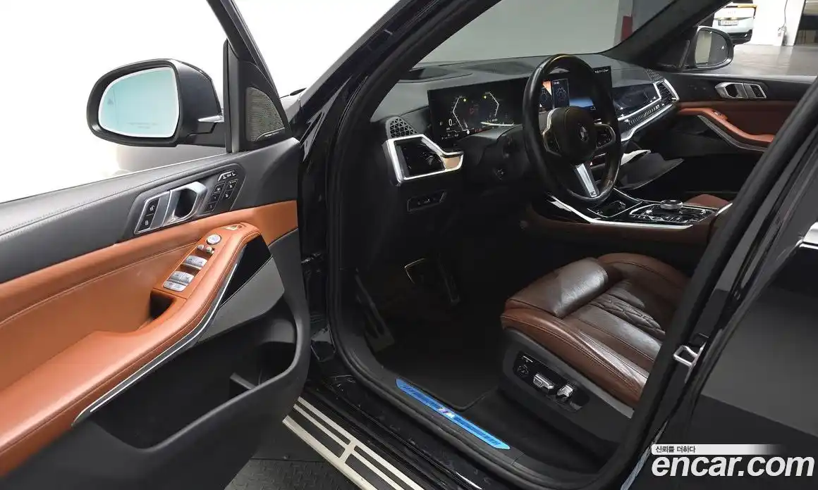 BMW X7 2023 3.0 гидро в Москве № 189718, фото 9