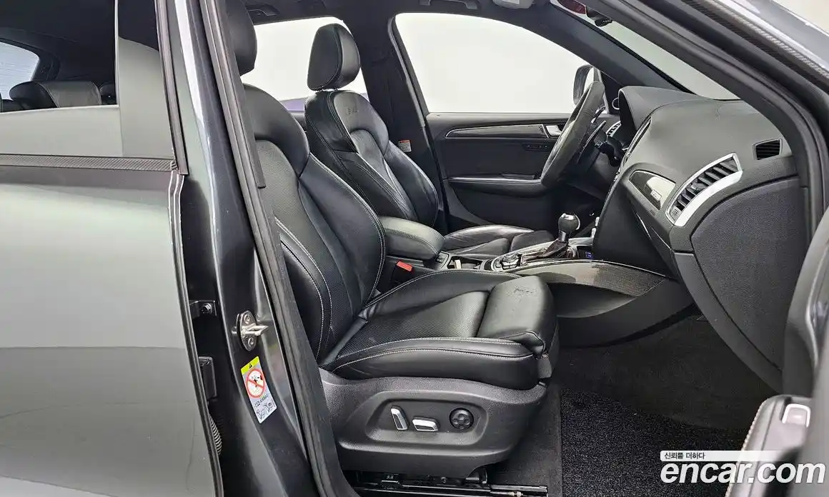 Audi SQ5 2015 3.0 гидро в Москве № 194608, фото 10