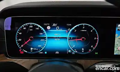 Mercedes-Benz E-Class 2022 1.9 гидро, миниатюра 8