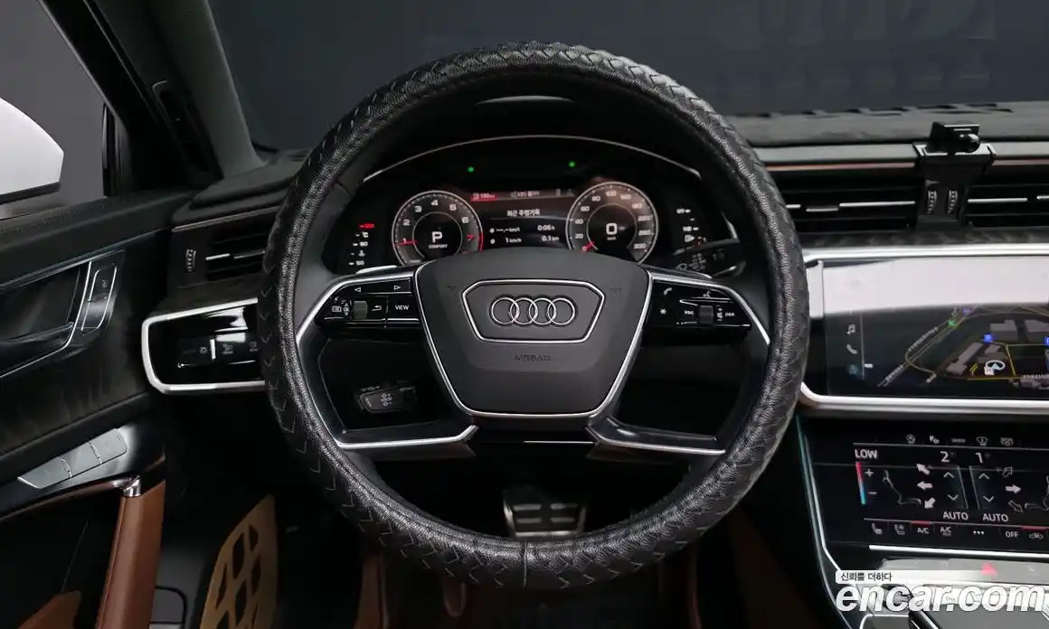 Audi A6 2023 2.0 гидро, фото 13