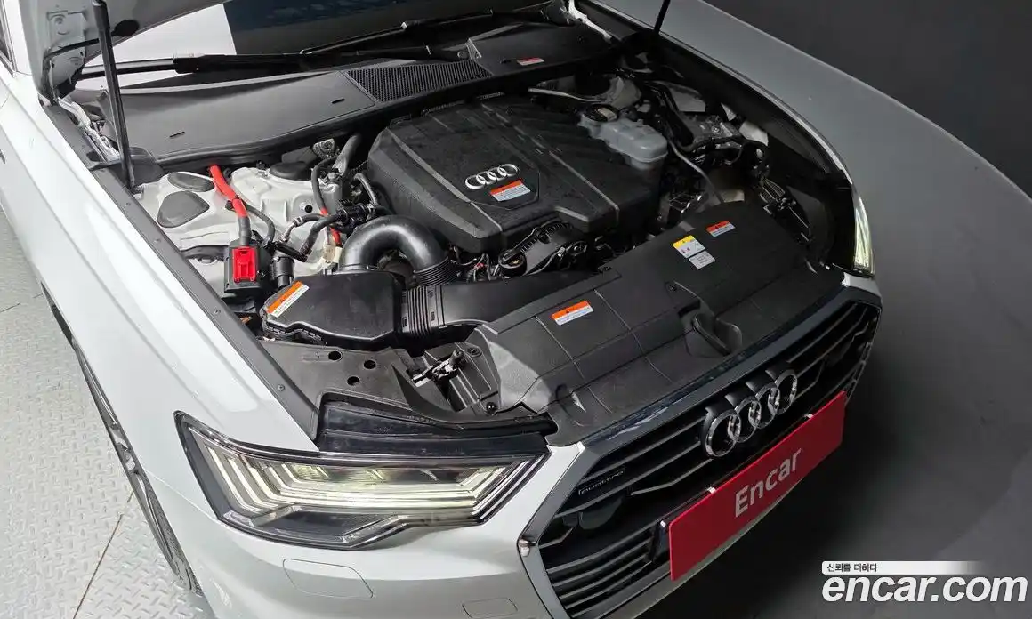 Audi A6 2023 2.0 гидро, фото 6