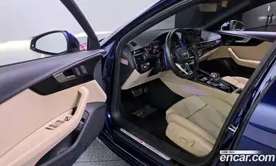 Audi A4 2021 2.0 гидро в Москве № 196586, миниатюра 10