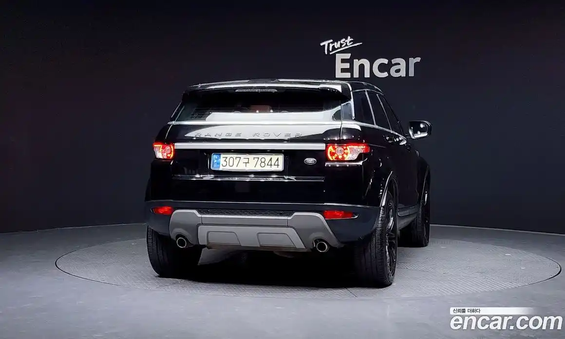 Land Rover Range-Rover Evoque 2013 2.2 гидро в Москве № 198218, фото 4