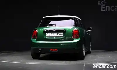Mini Cooper 2020 1.5 гидро в Москве № 198449, миниатюра 4