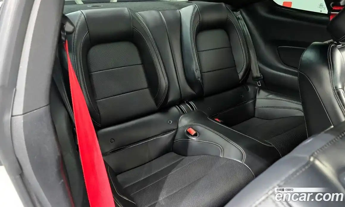 Ford Mustang 2019 2.3 гидро в Москве № 199813, фото 12