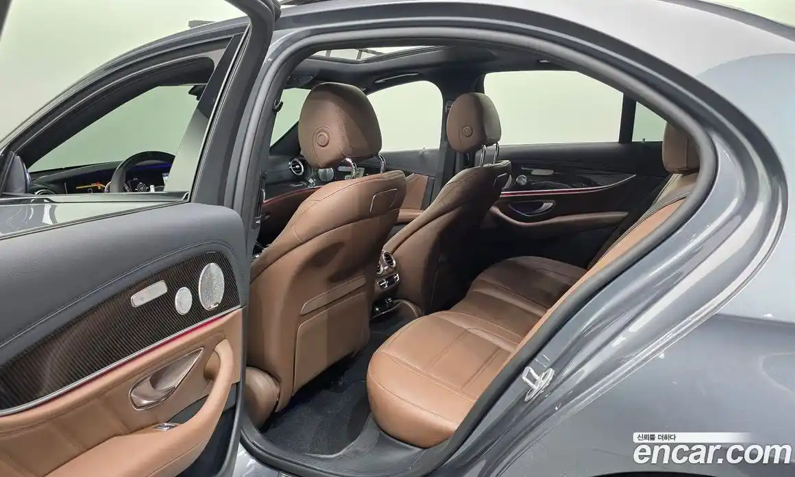 Mercedes-Benz E-Class 2019 4.0 гидро в Москве № 212221, фото 18