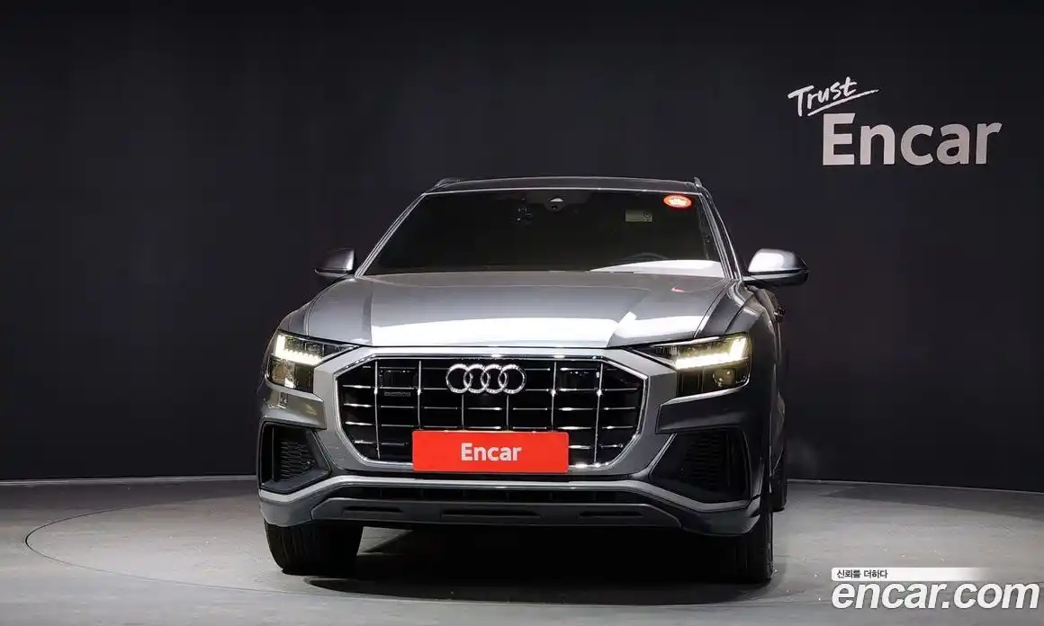 Audi Q8 2020 3.0 гидро в Москве № 212511, фото 3