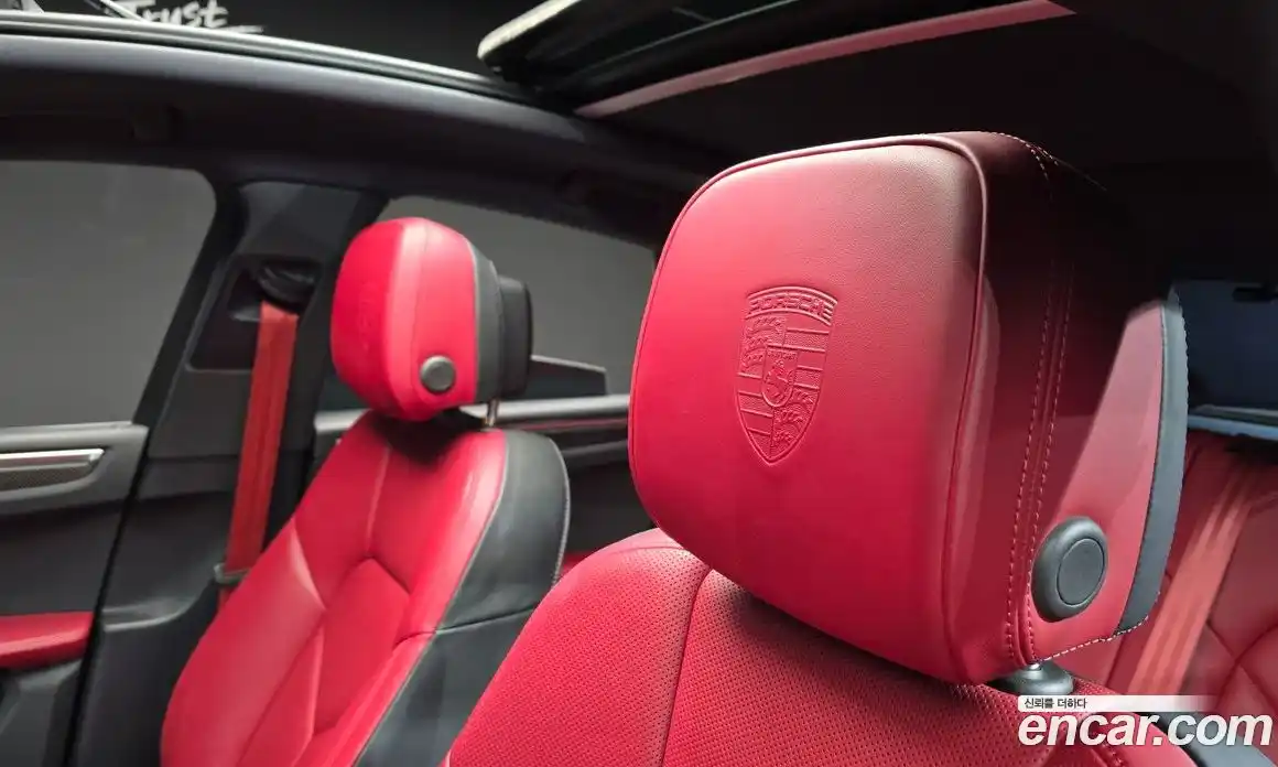 Porsche Macan 2023 2.9 гидро в Москве № 213156, фото 19
