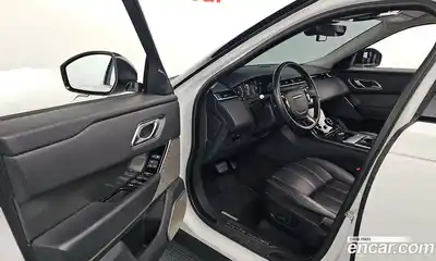 Land Rover Range-Rover Velar 2017 2.0 гидро в Москве № 213608, миниатюра 11