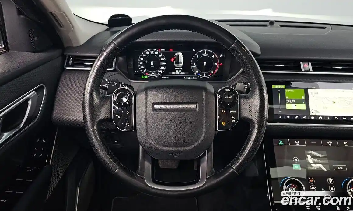 Land Rover Range-Rover Velar 2017 2.0 гидро в Москве № 213608, фото 13