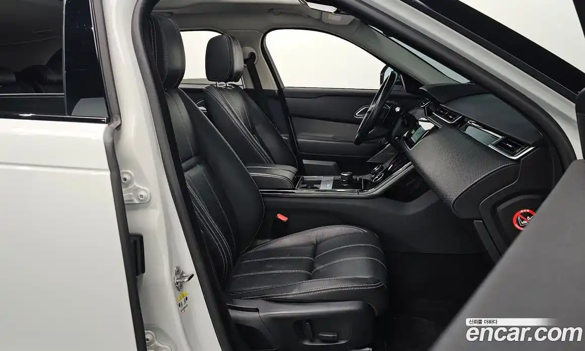 Land Rover Range-Rover Velar 2017 2.0 гидро в Москве № 213608, фото 10