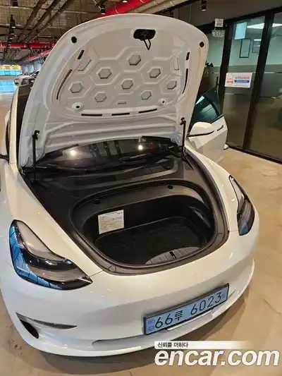 Tesla Model 3 2022 0.2 гидро в Москве № 214546, миниатюра 8
