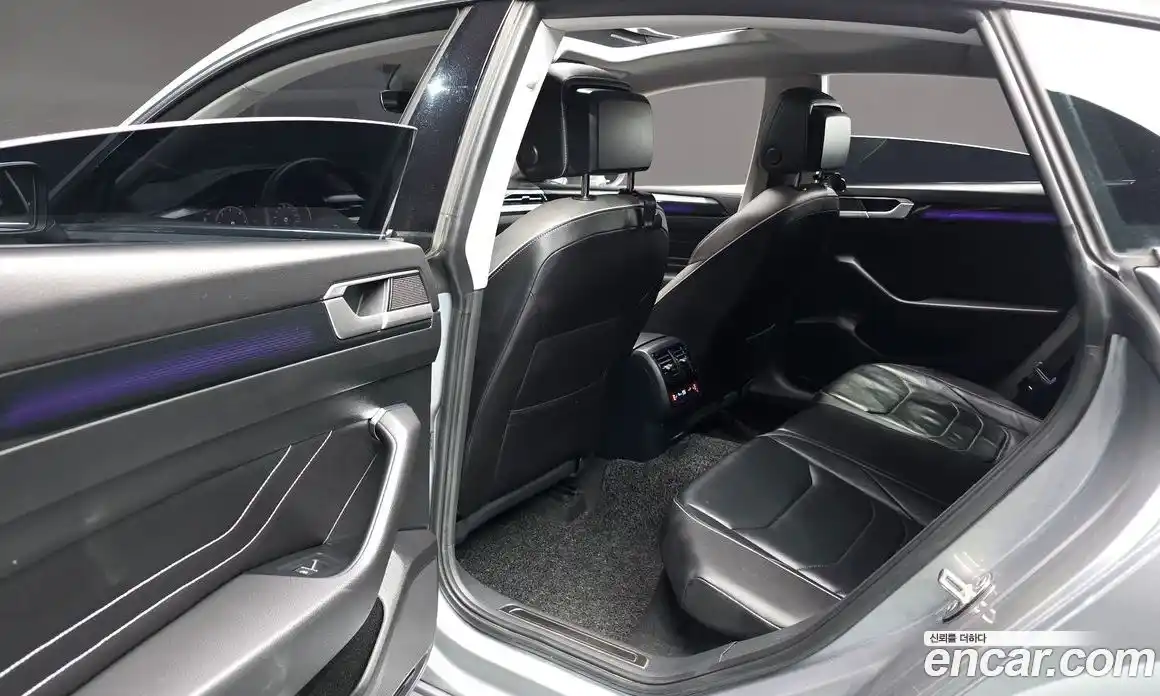 Volkswagen Arteon 2023 2.0 гидро в Москве № 215062, фото 12