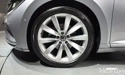Volkswagen Arteon 2023 2.0 гидро в Москве № 215062, миниатюра 5