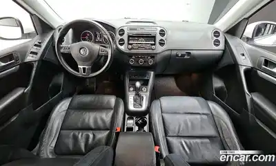 Volkswagen Tiguan 2015 2.0 гидро в Москве № 215328, миниатюра 7