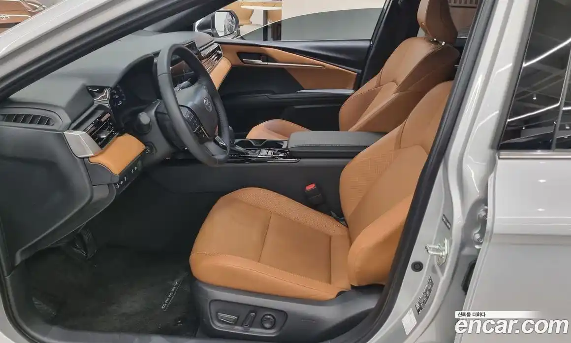 Toyota Camry 2025 2.5 вариатор в Москве № 215577, фото 10