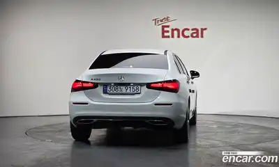 Mercedes-Benz A-Class 2024 2.0 гидро в Москве № 216432, миниатюра 3