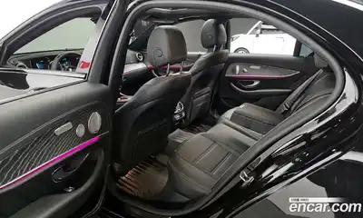 Mercedes-Benz E-Class 2023 3.0 гидро в Москве № 219157, миниатюра 11