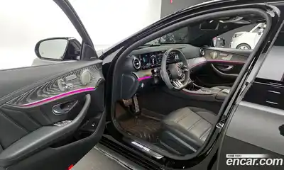 Mercedes-Benz E-Class 2023 3.0 гидро в Москве № 219157, миниатюра 10