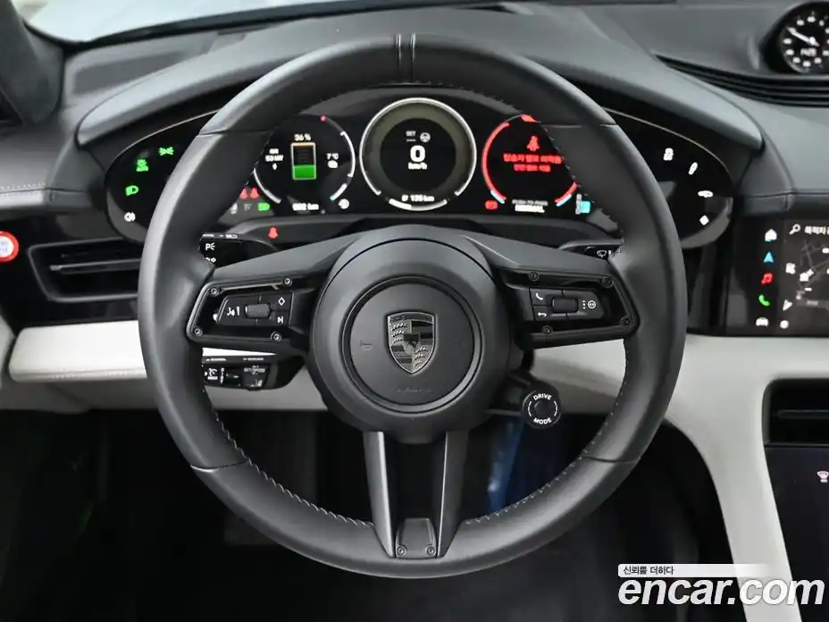 Porsche Taycan 2025 гидро в Москве № 225696, фото 13