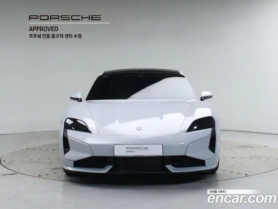 Porsche Taycan 2025 гидро в Москве № 225696, фото 3