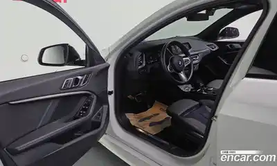 BMW 1-Series 2023 2.0 гидро в Москве № 228531, миниатюра 10