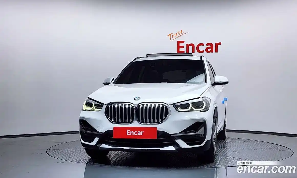 BMW X1 2022 2.0 гидро в Москве № 228920, фото 3