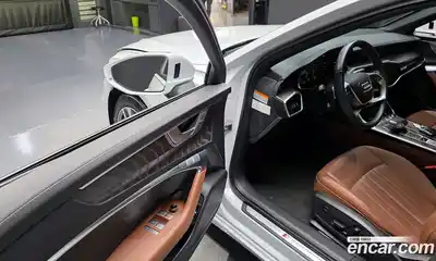 Audi A6 2022 2.0 гидро в Москве, миниатюра 11