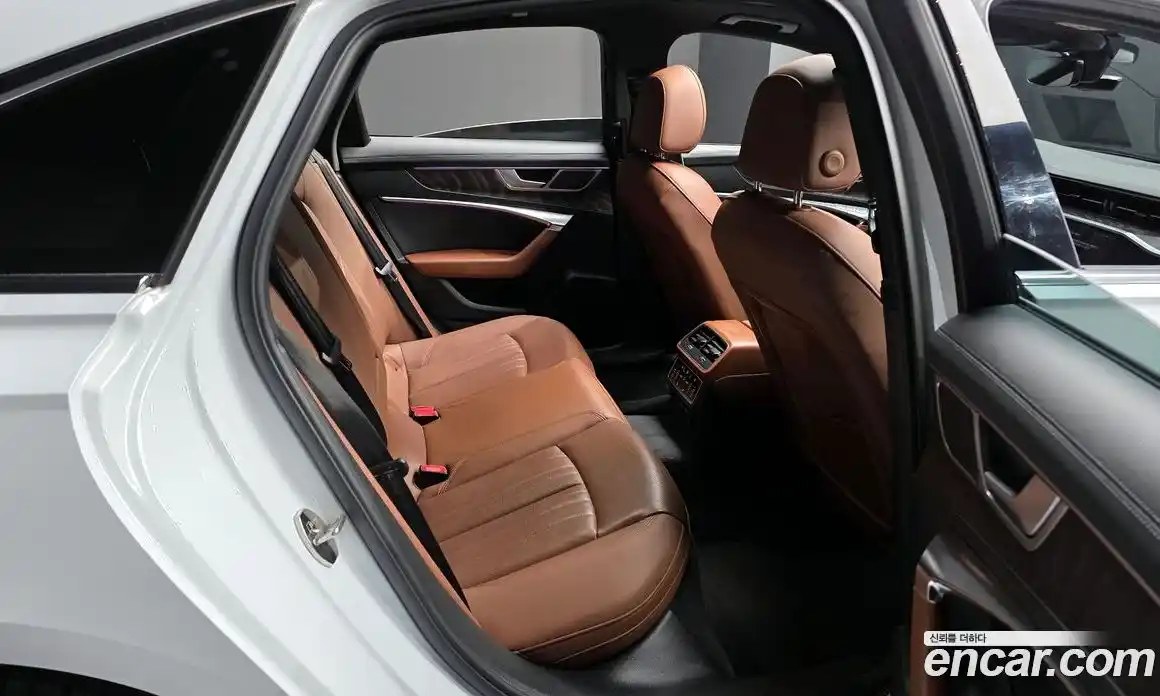 Audi A6 2022 2.0 гидро в Москве, фото 12