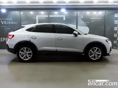 Audi Q3 2024 2.0 гидро в Москве № 230270, миниатюра 3